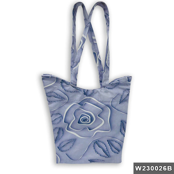 <p>Durable and luxrious tote bag with a vibrant double-sided embossed flower with a durable outer layer from satin, Size 38 x 39 cm.</p>
<p>Our tote bags are the perfect way to stay stylish and eco-friendly at the same time. our bags are strong and durable enough to carry all your essentials, while also being kind to the environment.</p>
<p>With a variety of colors and styles to choose from, you're sure to find the perfect canvas bag to match your personality. And because our bags are machine-washable, they