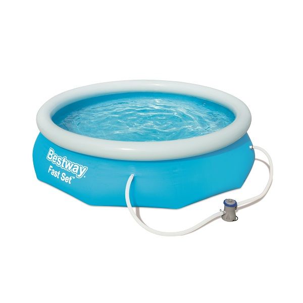 <p>

The Bestway Fast Set Pool Set 3.05m x 76cm No: 57270 is a great choice for those looking to set up an aboveground swimming pool quickly and easily. This set comes with everything needed to get your pool up and running in just 10 minutes with two or three people. With its high-quality construction, this pool is sure to last and provide your family with hours of fun in the sun. The pool is made from sturdy materials and features an 80% capacity, providing a huge 3638L/961gal of water. The set also includ