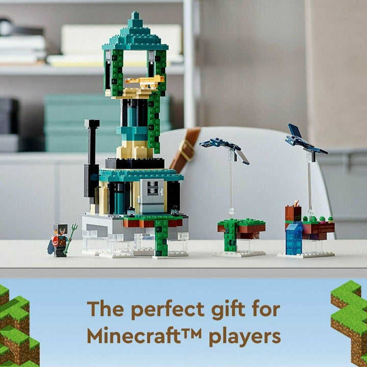 Lego Minecraft The Sky Tower with Pilot Set - 565 Pieces