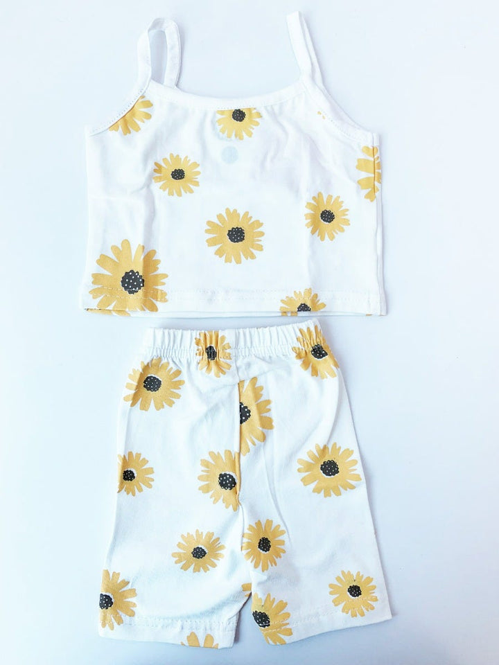 Lovely Land Flowers Sleeveless and Shorts Pajama Set